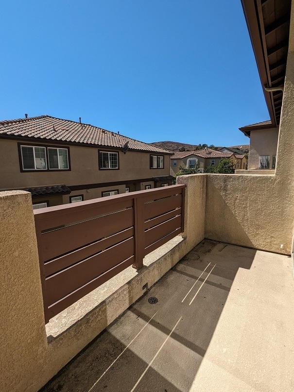 Building Photo - 952 Tarragon Ln