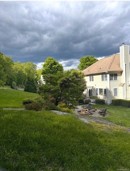 Building Photo - 58 Quail Ln