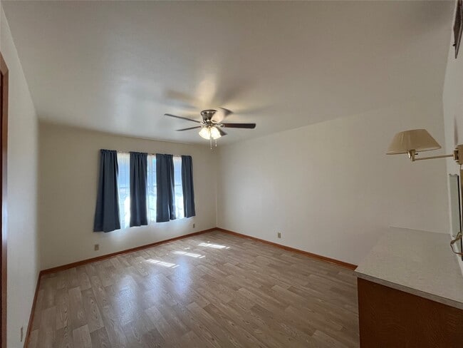 Building Photo - 106 Jane Dr