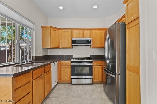 Building Photo - 8551 Stone Mill Way