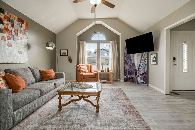 Building Photo - 1918 S Osage St