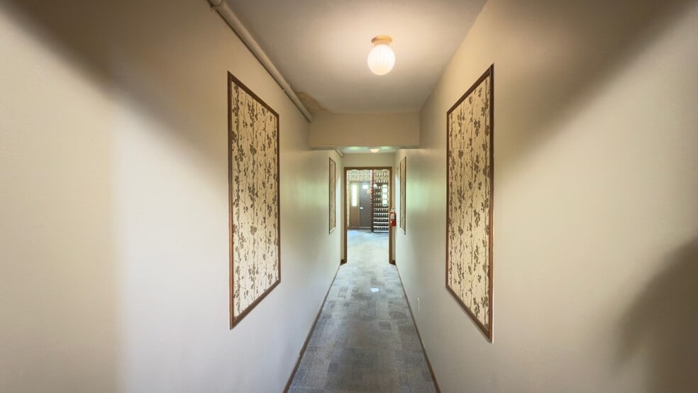 Building Photo - 3124 4th St