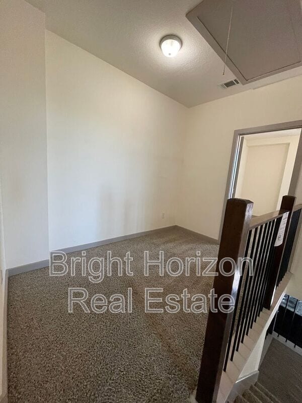 Building Photo - 3629 Valley Vista Dr