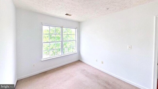 Building Photo - 11920 Calico Woods Dr