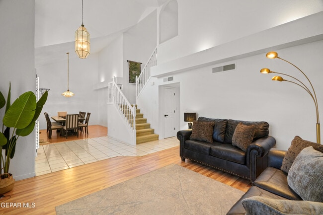 Building Photo - 6205 La Posta Dr