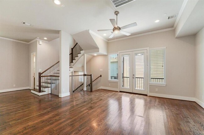 Building Photo - 5623 Kansas St