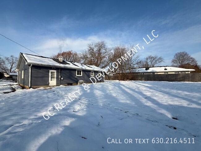 Building Photo - 838 Whitlock Ave