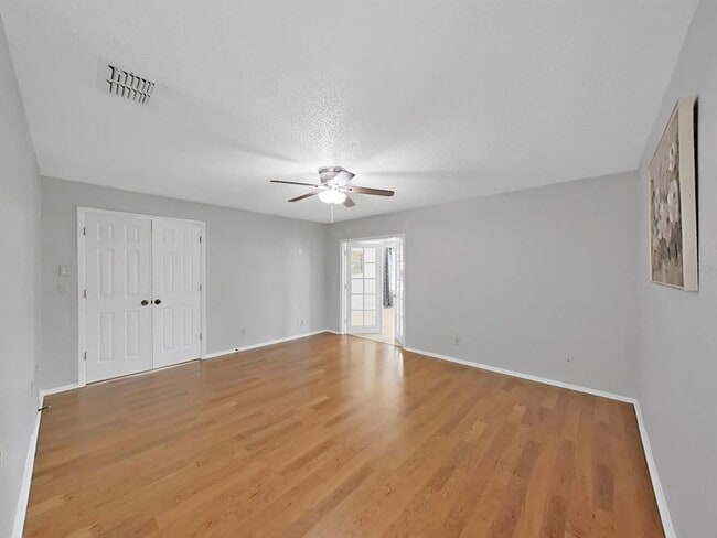 Building Photo - 878 Rustic Oaks Dr