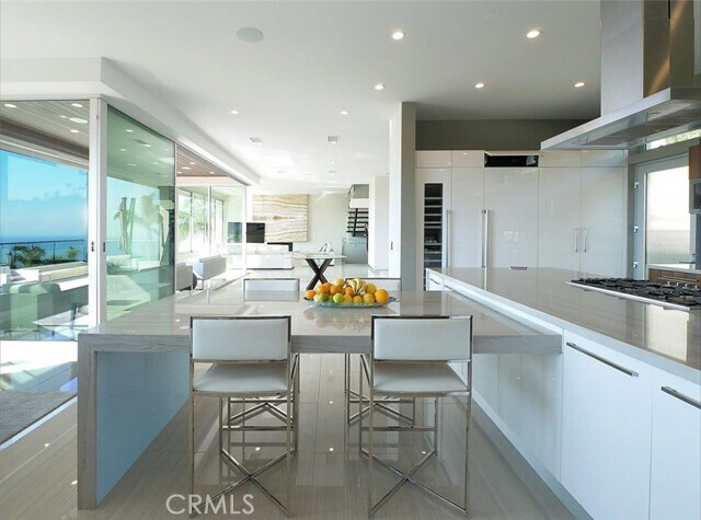 Building Photo - 1356 Vía Romero