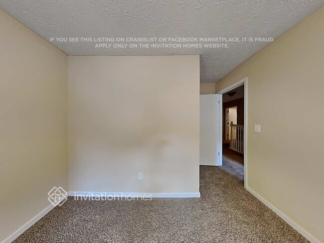 Building Photo - 990 Thousand Oaks Dr