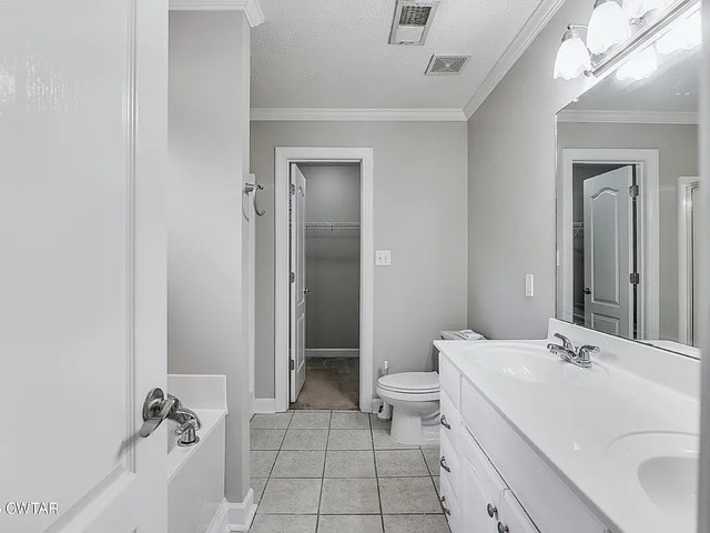 Building Photo - 47 Shaded Brook Ln