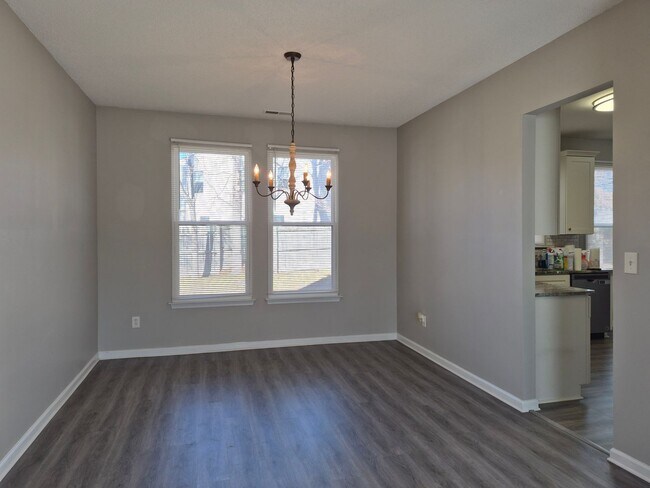 Building Photo - Landstown