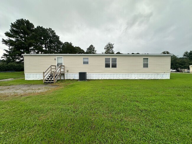 Building Photo - 1114 Northside Rd