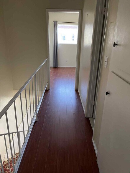 Building Photo - 4109 W 5th St