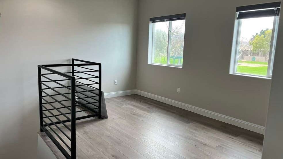 Building Photo - 5753 Maxson Dr