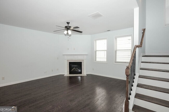 Building Photo - 438 Privet Cir