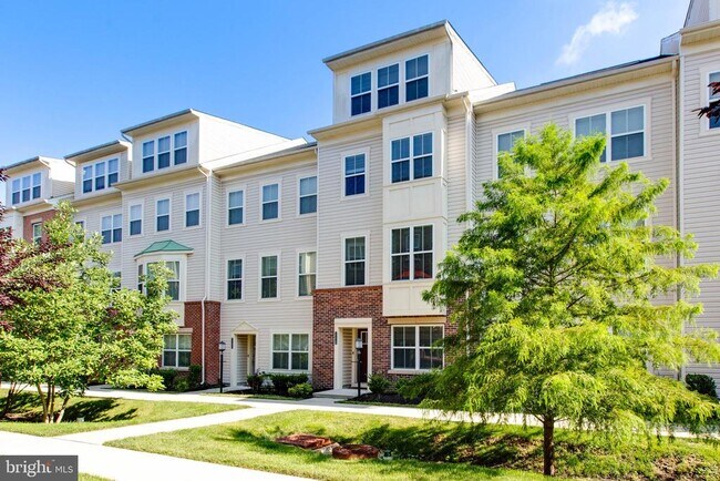 Building Photo - 7110 Druce Way