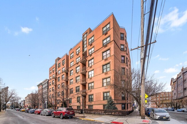 Building Photo - 43-49-49 Van Wagenen Ave