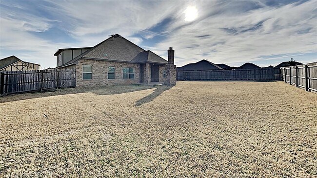 Building Photo - 4809 Arbuckle Dr
