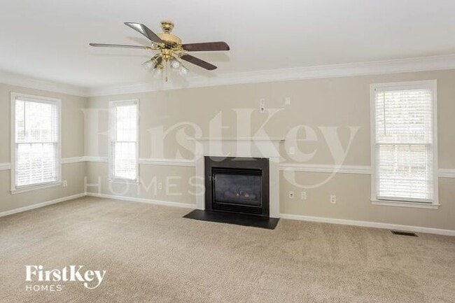 Building Photo - 4520 Candalon Way