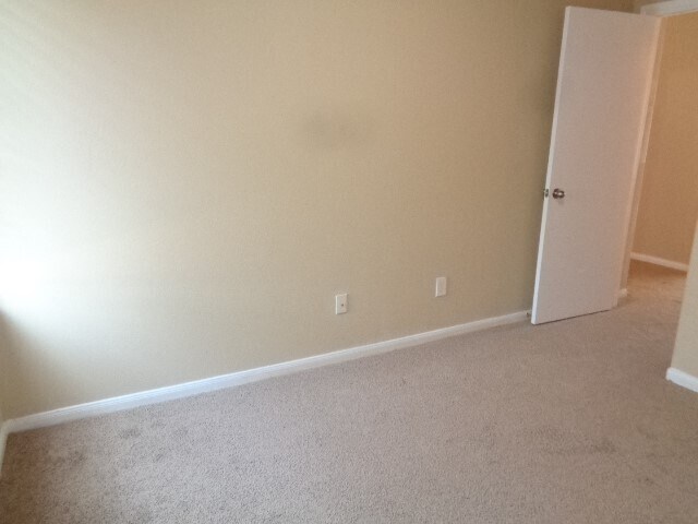 Building Photo - 8002 Big Oak Dr