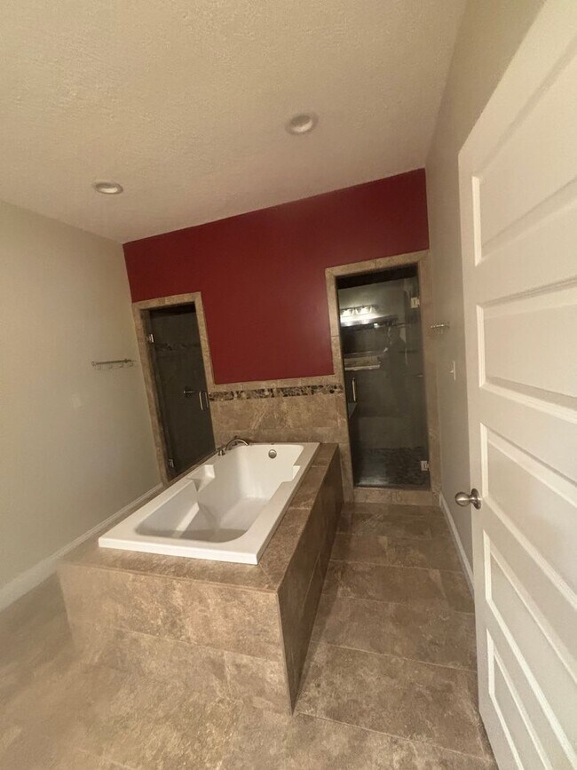 Building Photo - Home in Knights Landing