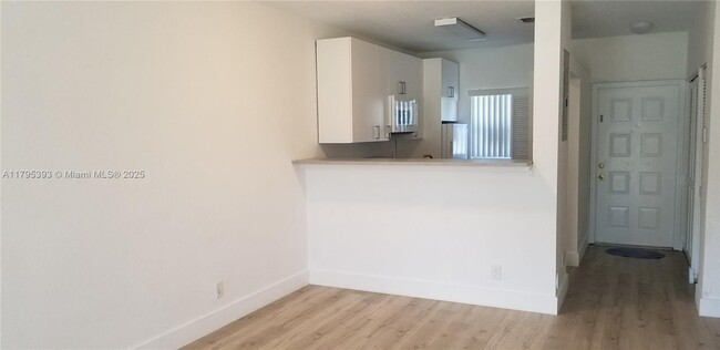 Building Photo - 3752 NW 91st Ln