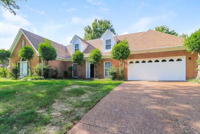 Building Photo - 2443 Minda Path