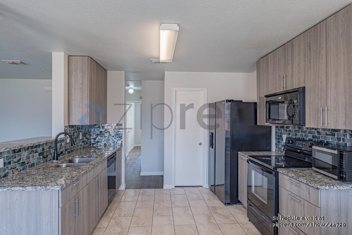 Building Photo - 1706 Harvest Crossing Dr