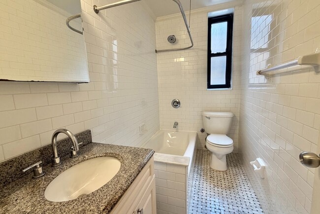 Floorplan - 499 Fort Washington Avenue