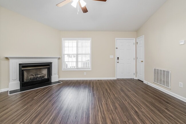 Building Photo - 68 Bent Creek Ct