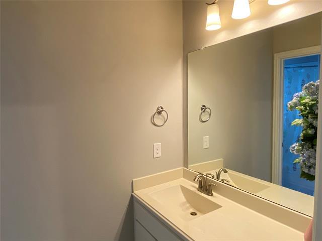 Building Photo - 6912 Badlands Dr