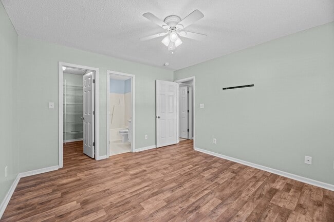 Building Photo - 146 Jer Mar Dr