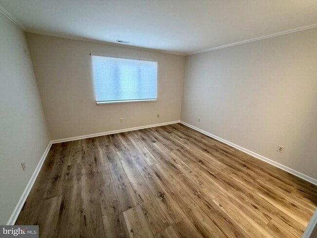 Building Photo - 405B Mulberry Cove