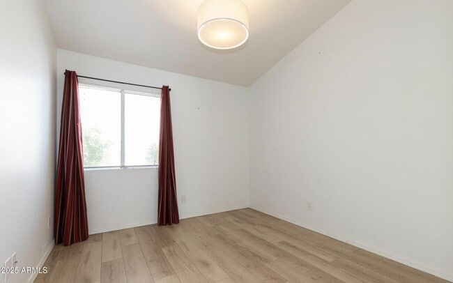 Building Photo - 8824 E Mescal St