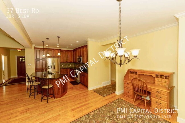 Building Photo - 37 Best Rd