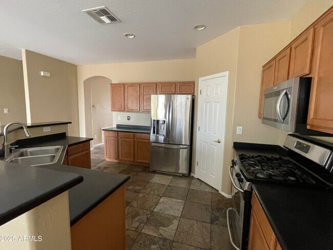 Building Photo - 7002 S 57th Ave
