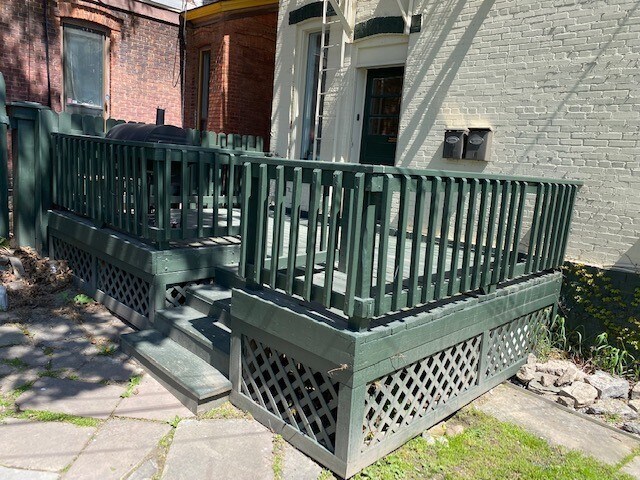 Building Photo - 157 S Fitzhugh St