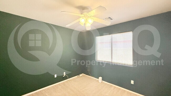 Building Photo - 12675 S 175th Ave