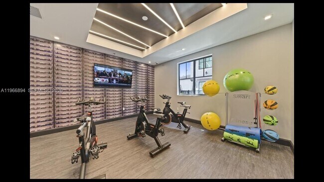 Building Photo - 7850 Pasadena Blvd