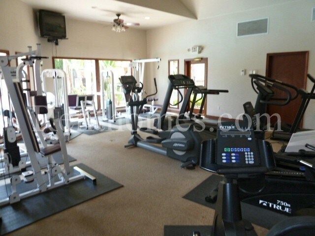 Building Photo - La Jolla / UTC, 3985 Nobel Dr #325 - Granite Counters, All Appliances, Near UCSD and the UTC Mall!