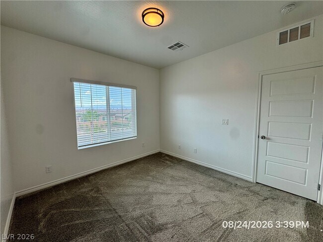 Building Photo - 859 Nova Heights St