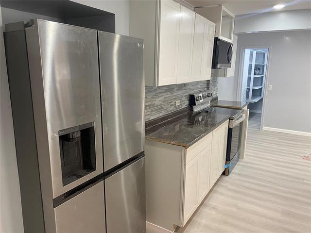 Building Photo - 1206 Red Bud St