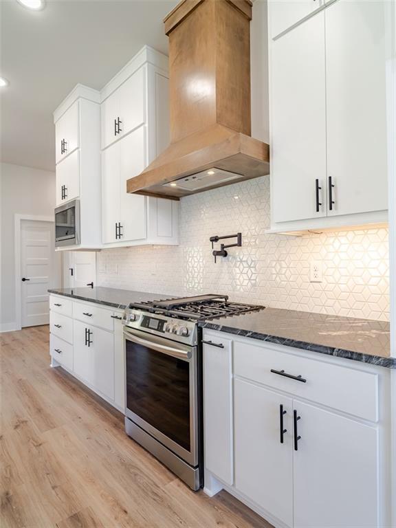 Building Photo - 1317 Bunker Dr