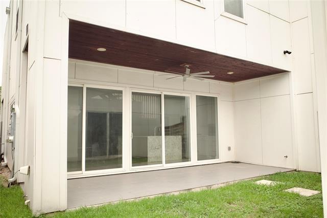 Building Photo - 207 Adrian Dr