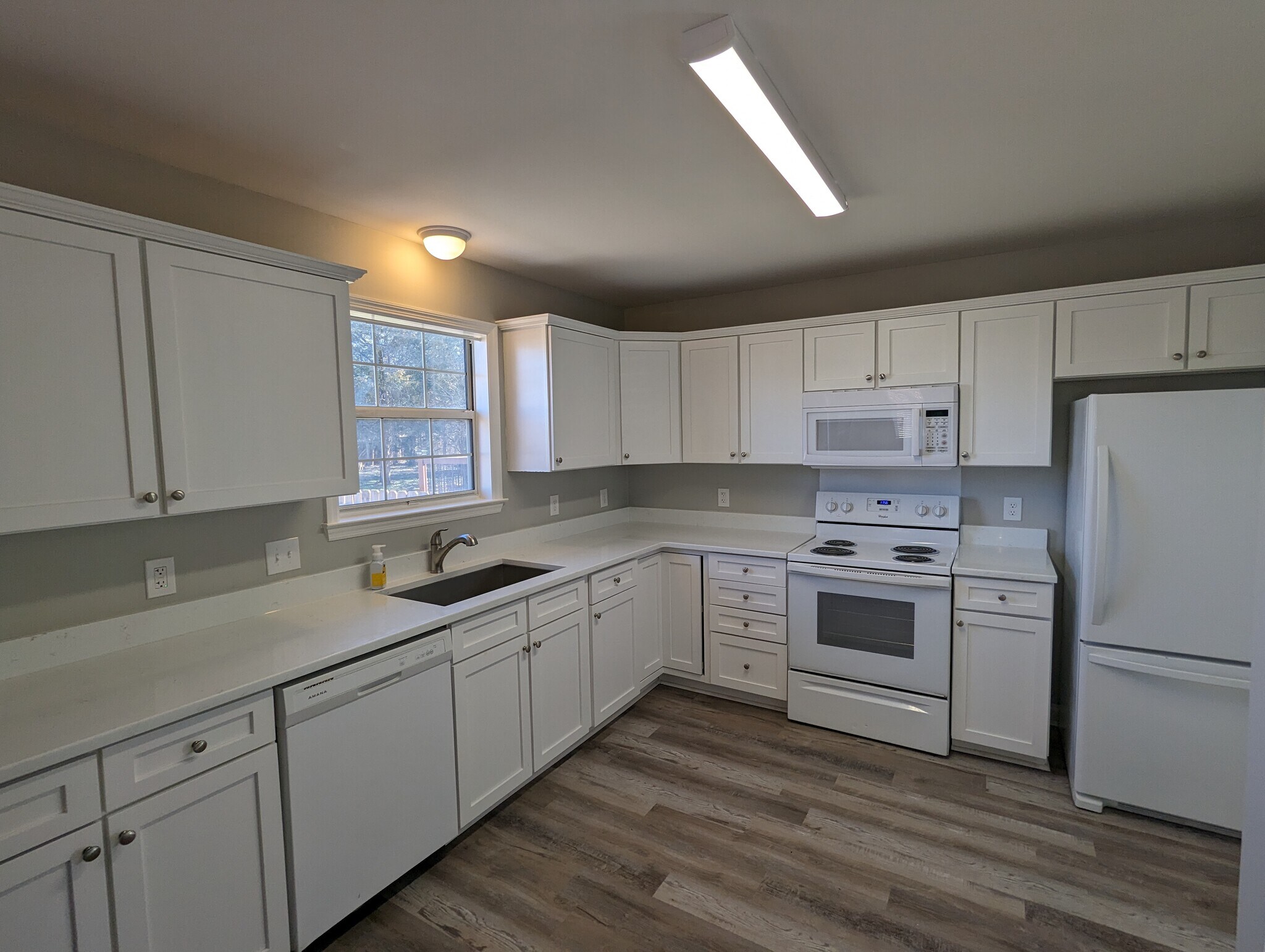 Building Photo - 4713 Derbyshire Dr