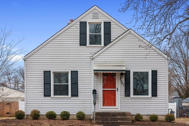 Primary Photo - 2727 Bellwood Ave