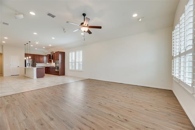 Building Photo - 2501 Temple Dr