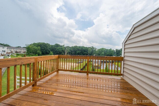 Building Photo - 601 Charleston Dr