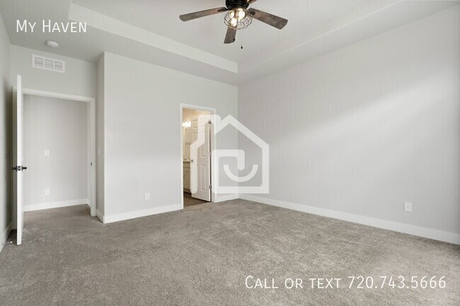 Building Photo - 26332 E Archer Ave